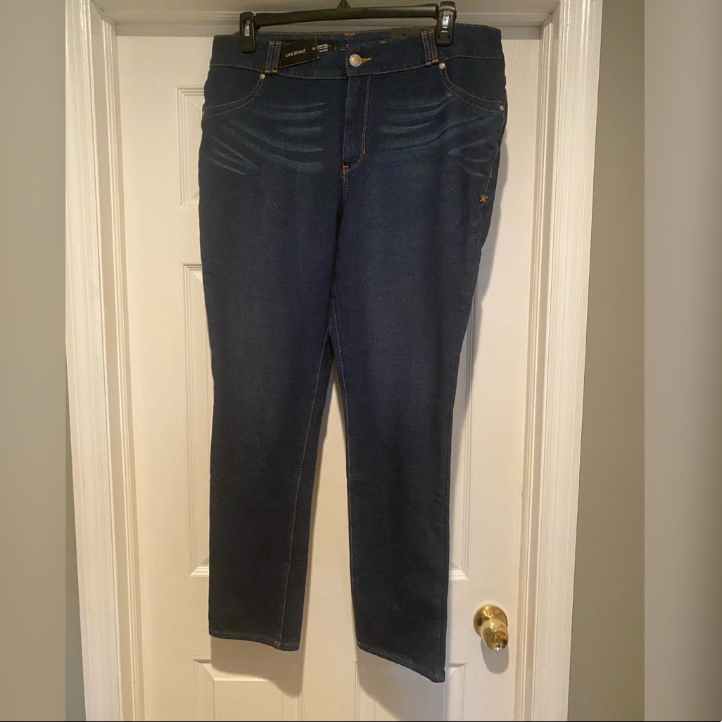 Brand New  Lane Bryant  Jegging  Size 20